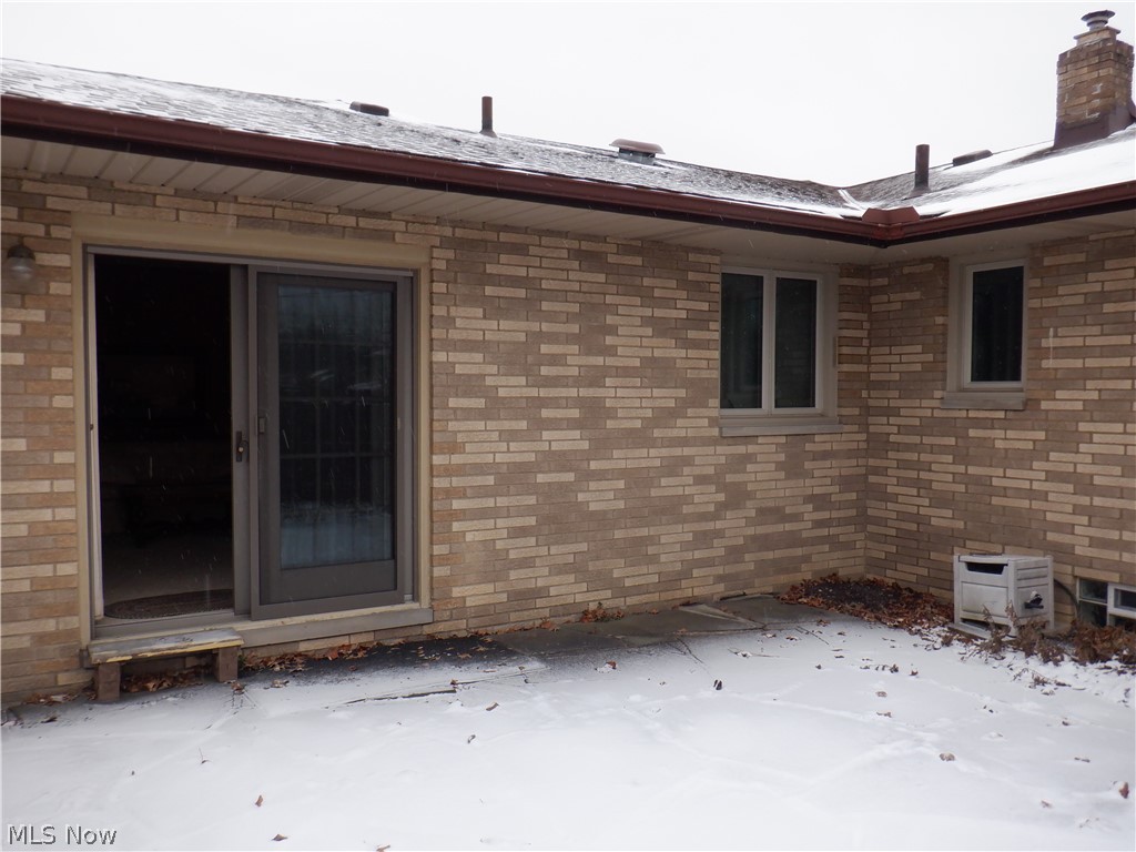 Charles 02 - Residential