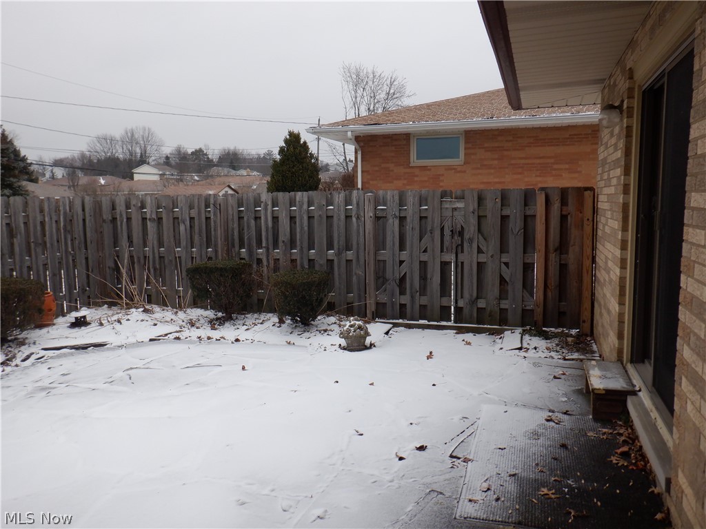 Charles 02 - Residential