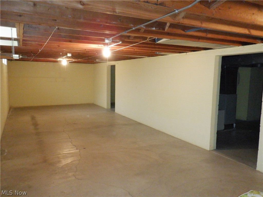 Charles 02 - Residential