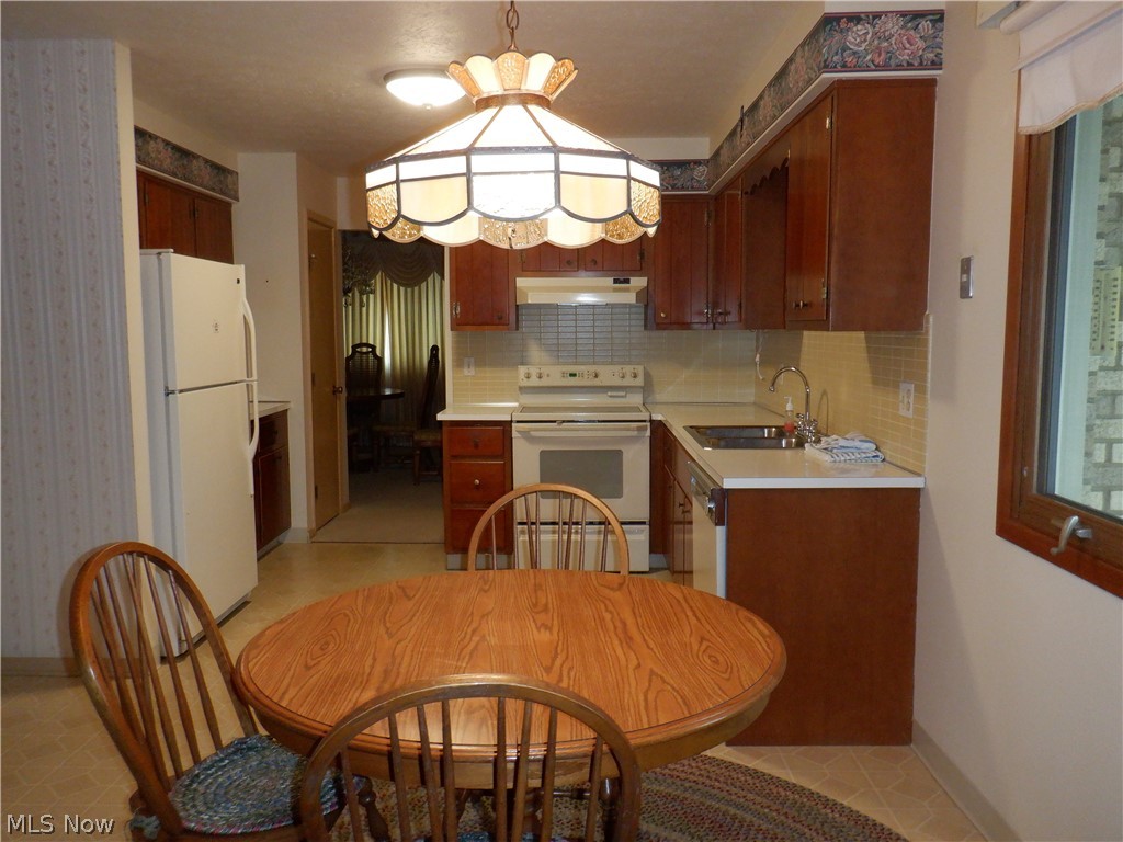 Charles 02 - Residential