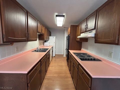 Tiny photo for 3068 Kent Road, Stow, OH 44224 (MLS # 5189974)