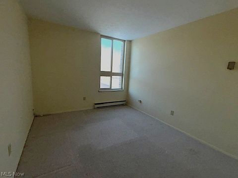 Tiny photo for 3068 Kent Road, Stow, OH 44224 (MLS # 5189974)