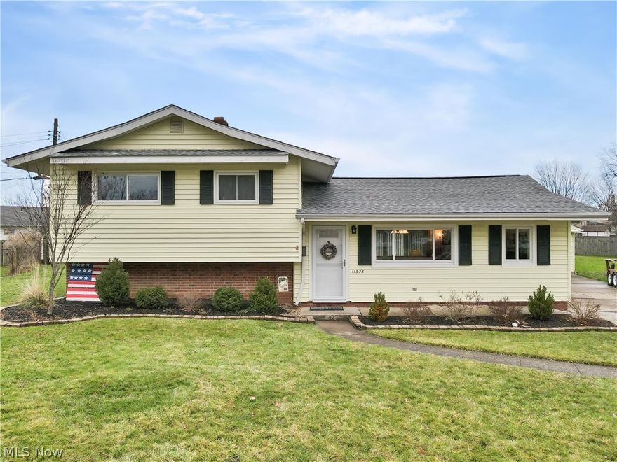 Better hurry -- stunning, complete 1st floor open concept renovation (2017) using timeless and quality materials: oversized island with added cabinets on back and breakfast bar, soft close, dovetail 36" Kraftmaid cabinets, pull out pantry drawers for easy access, hidden garbage/recycle cabinet with pull out, granite countertops, deep one bowl sink, new front door, beautiful engineered hardwood flooring, beadboard touches, new baseboards, subway tile backsplash, Moen pull down faucet, fresh paint. Lower bath refresh in 2019 - new paneling, paint, flooring, mirror, and lighting. Upper Bath remodel in 2020 - ceramic tile flooring, tub refinish, new paint, new molding. Family room and bedrooms have new carpeting in December 2020. Even more updates include - stairs and upstairs hallway recently stained hardwood flooring, ceiling fans with lighting added to bedrooms, new outdoor lighting on garage and front of house. 2013: tear-off roof + gutters & electric panel. Large Anderson glass slidin