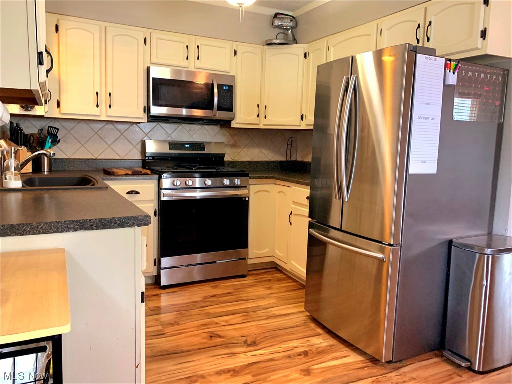 Sunnyside Adn - Residential