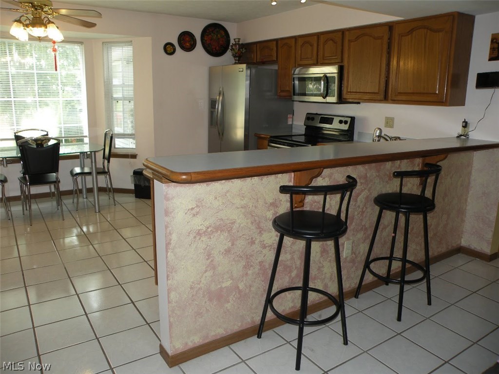 Bittersweet Estates Ph 04 Condos - Residential