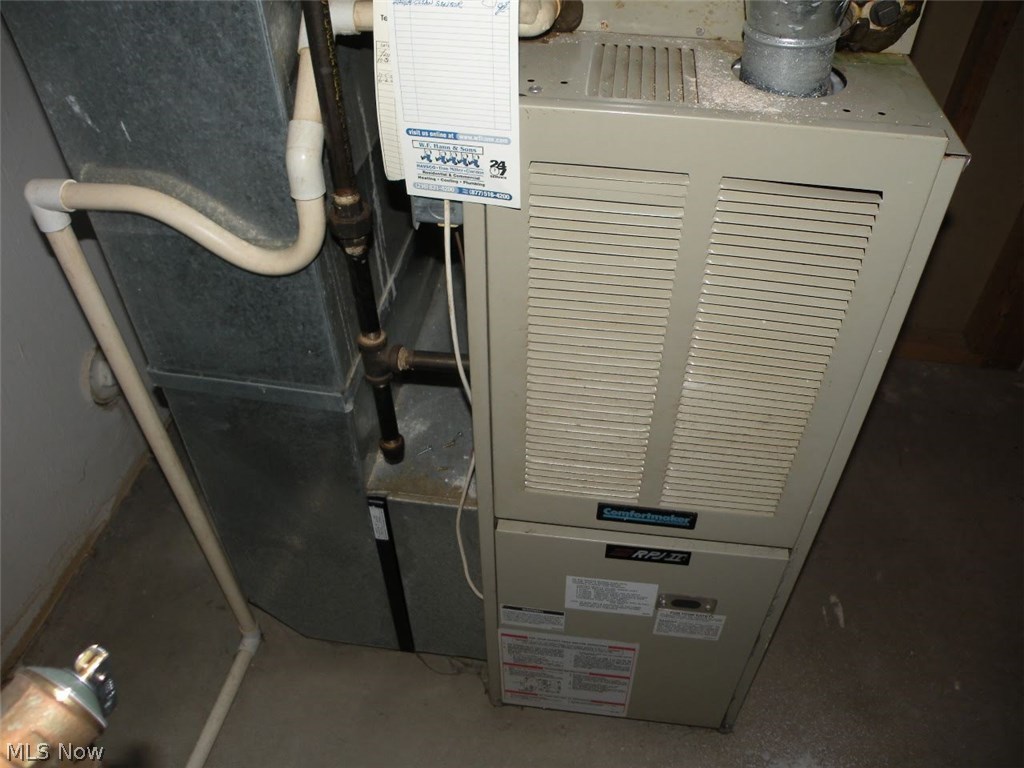 Bittersweet Estates Ph 04 Condos - Residential