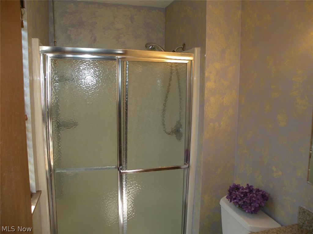 Bittersweet Estates Ph 04 Condos - Residential