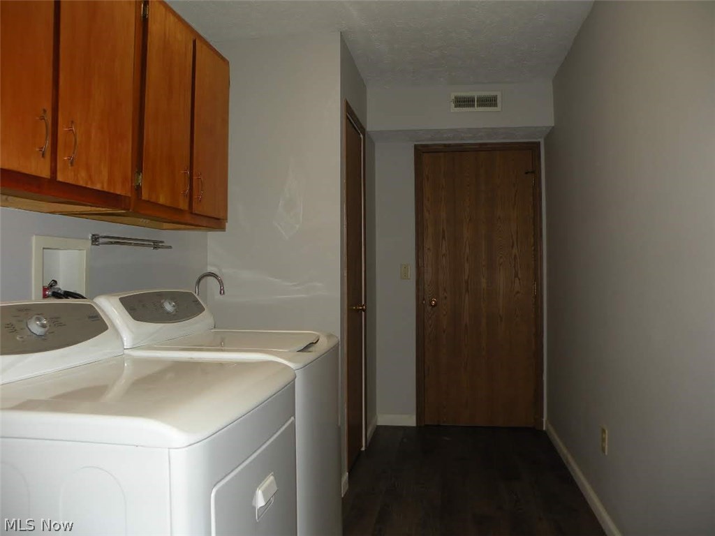 Bittersweet Estates Ph 04 Condos - Residential