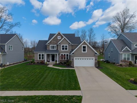 32646 Albion Drive, Avon Lake, OH 44012 - #: 5202176