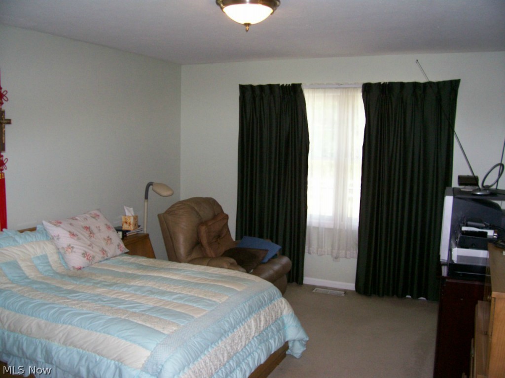 Macintosh Farms Condo 03 - Residential