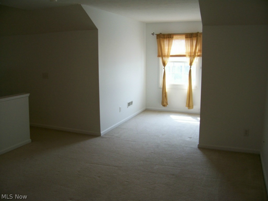 Macintosh Farms Condo 03 - Residential