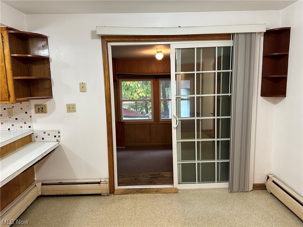 Harry May 08 02 - Residential