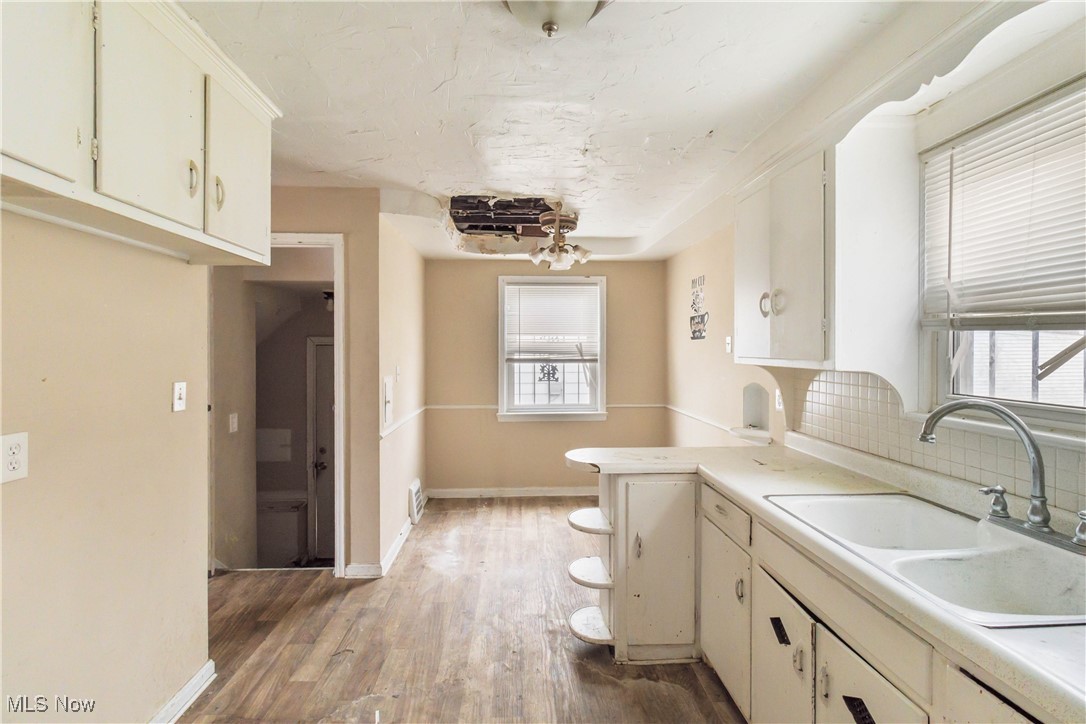 16918 Glendale Avenue, Cleveland, Ohio image 7