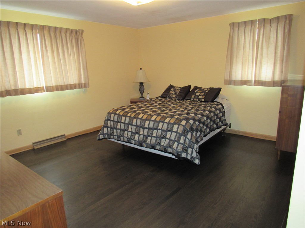 Applewood Acres - Residential