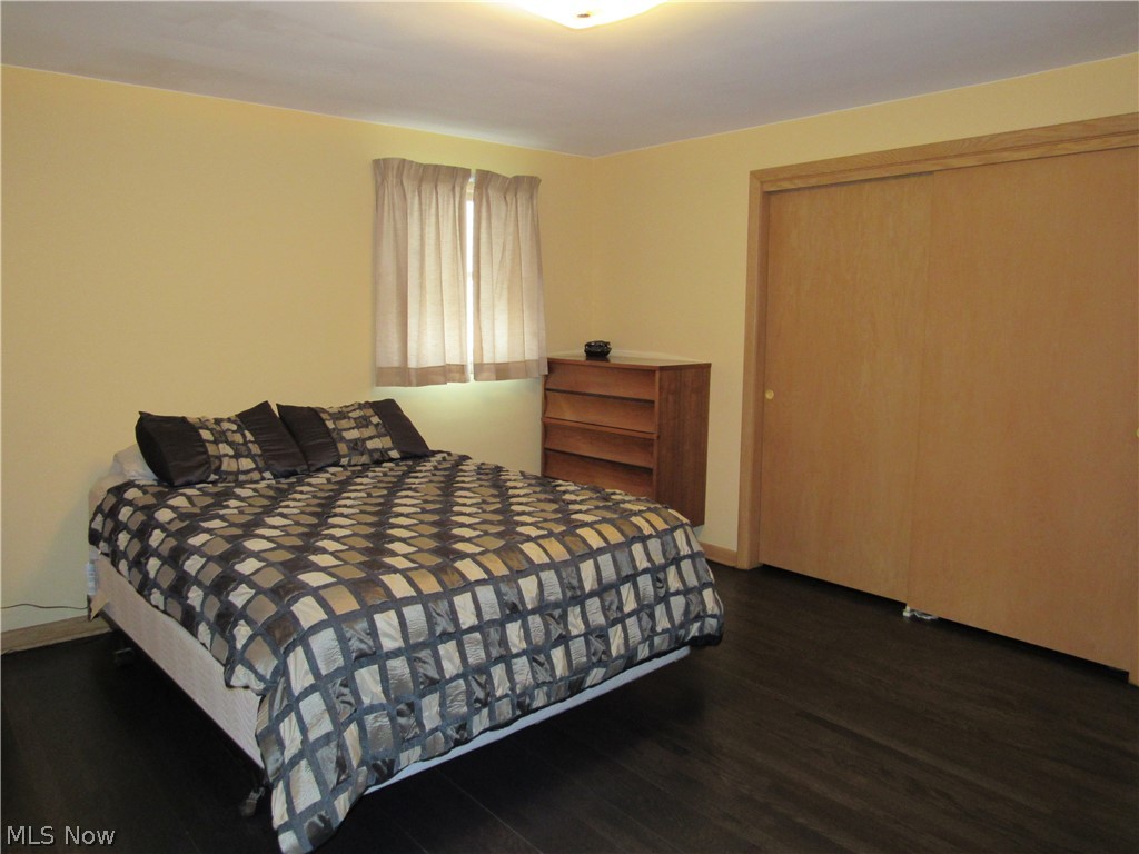 Applewood Acres - Residential