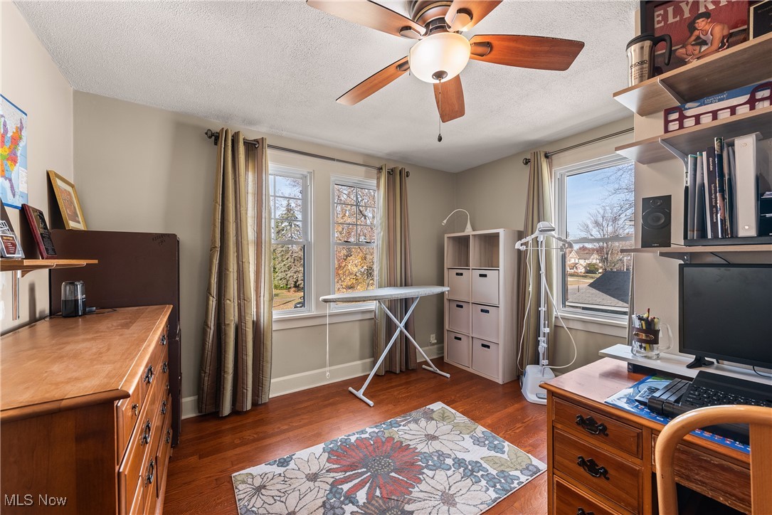 Lorain, Ohio 44055, United States, 5 Bedrooms Bedrooms, ,3 BathroomsBathrooms,Residential,Active,240617