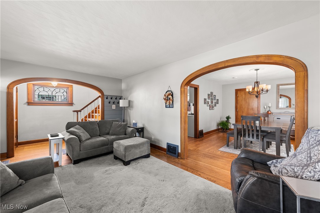 Lorain, Ohio 44055, United States, 5 Bedrooms Bedrooms, ,3 BathroomsBathrooms,Residential,Active,240617