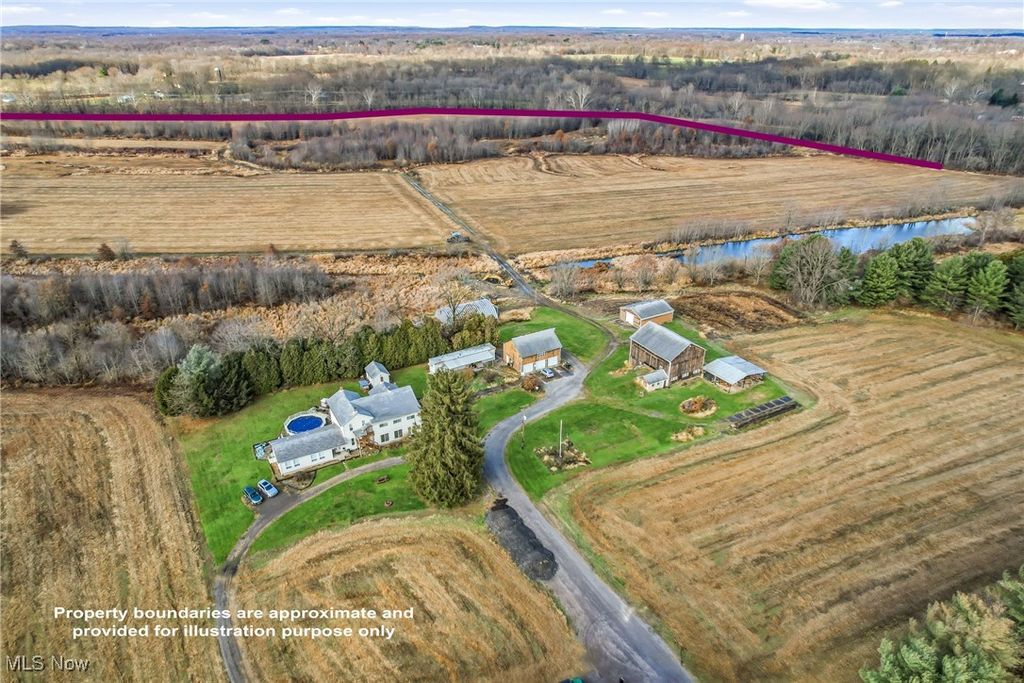 Photo of 3250 State Route 534, Newton Falls, OH 44444 (MLS # 5174681)