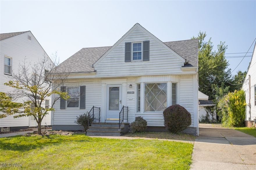 Spacious 3-bedroom house conveniently located near everything the city has to offer. New Roof, Plumbing, and appliance. Currently renting for $1,300 per month with a valid lease in place. Add to your portfolio or let your ideas run free to turn into your primary residence.