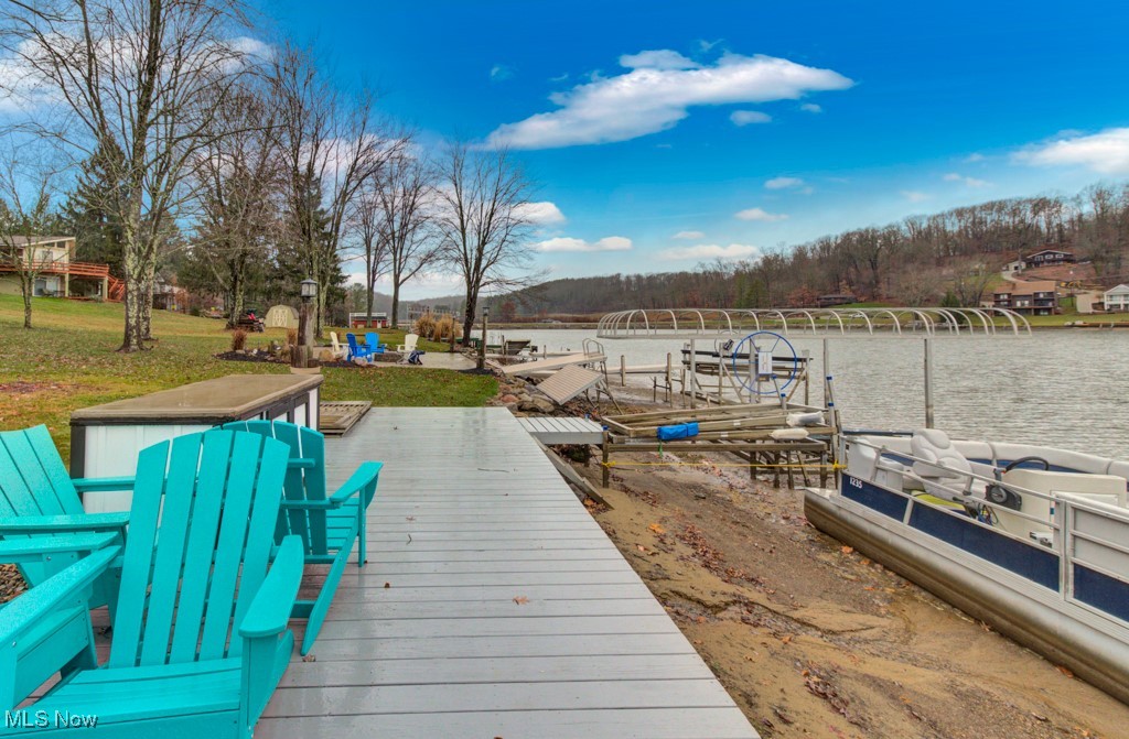 450 W Mohawk Drive, Malvern, Ohio image 5