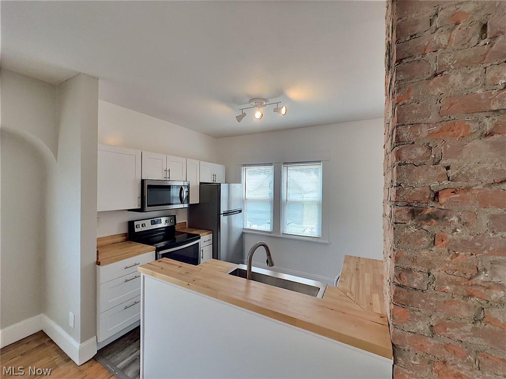 Gordon - Residential Income