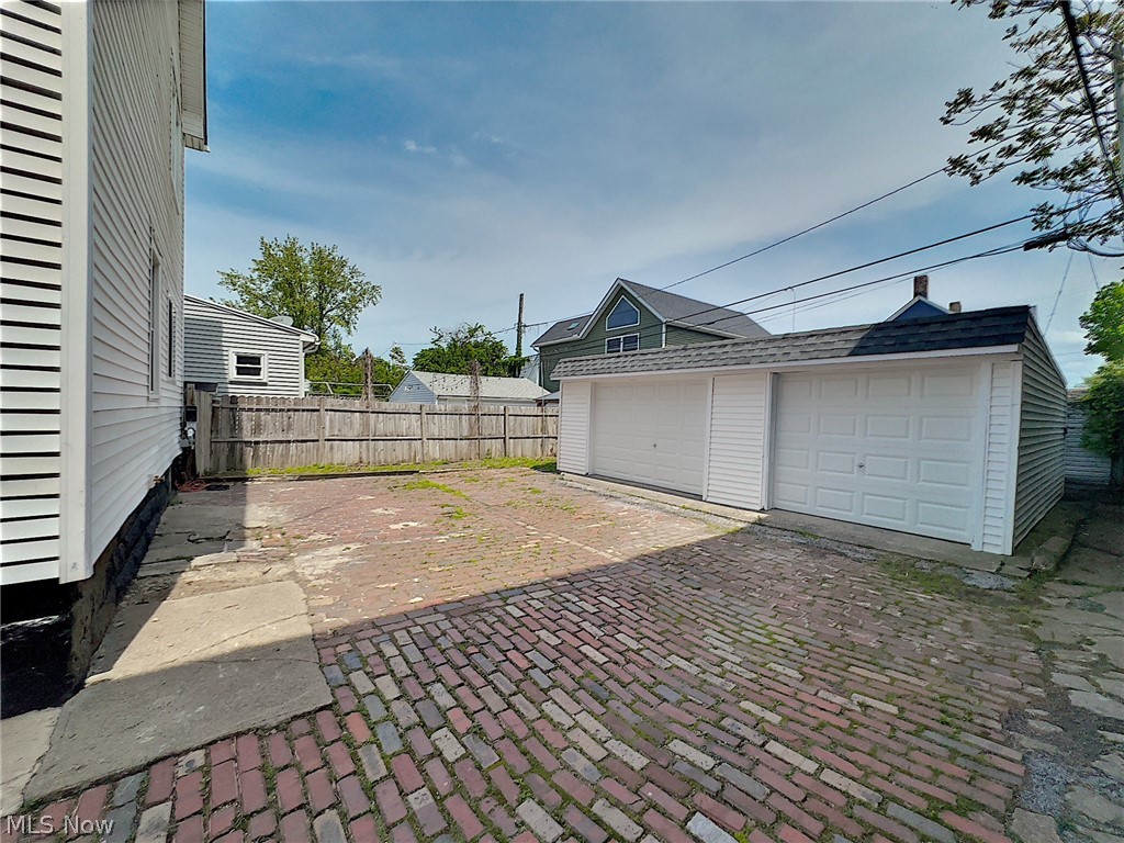 Gordon - Residential Income