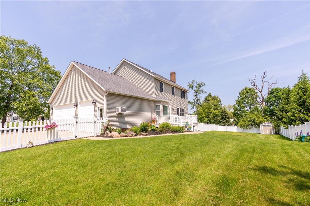 10686 Cleveland Avenue, Uniontown, Ohio image 39