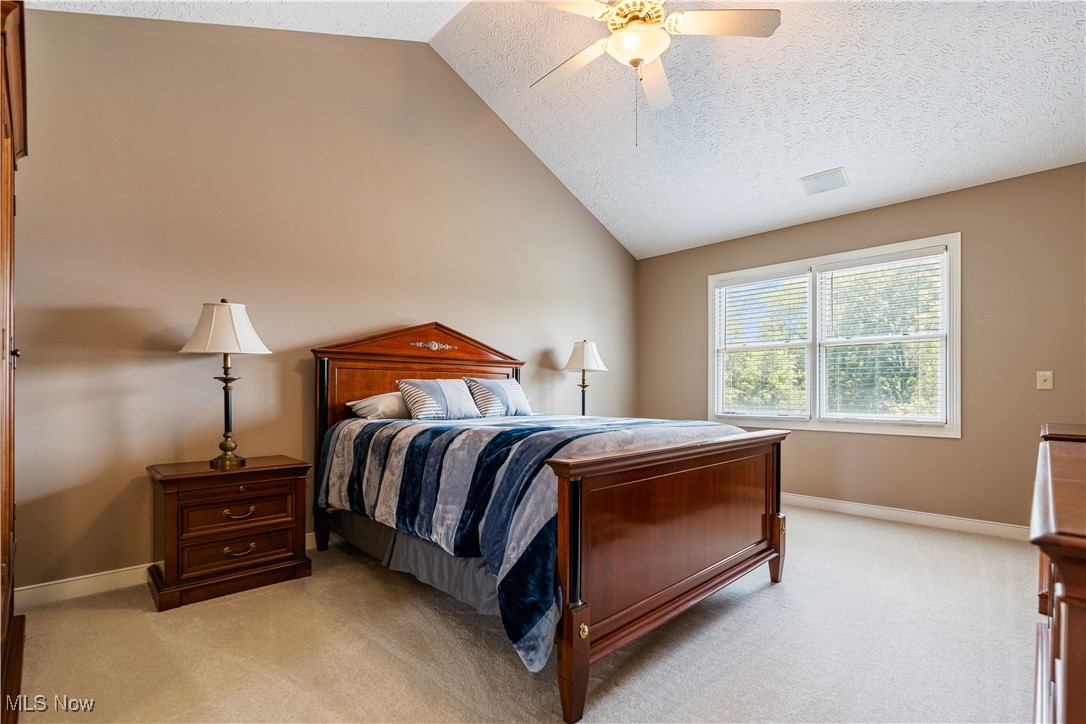 10686 Cleveland Avenue, Uniontown, Ohio image 23