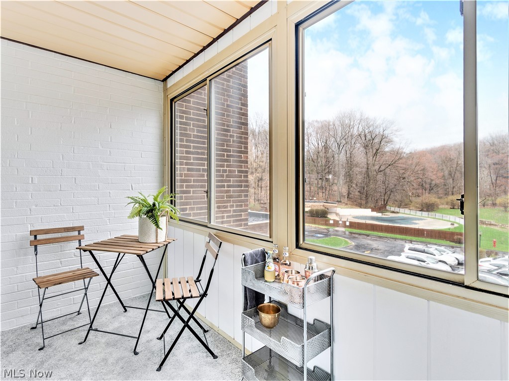 Silver Lake Towers Condo - Residential