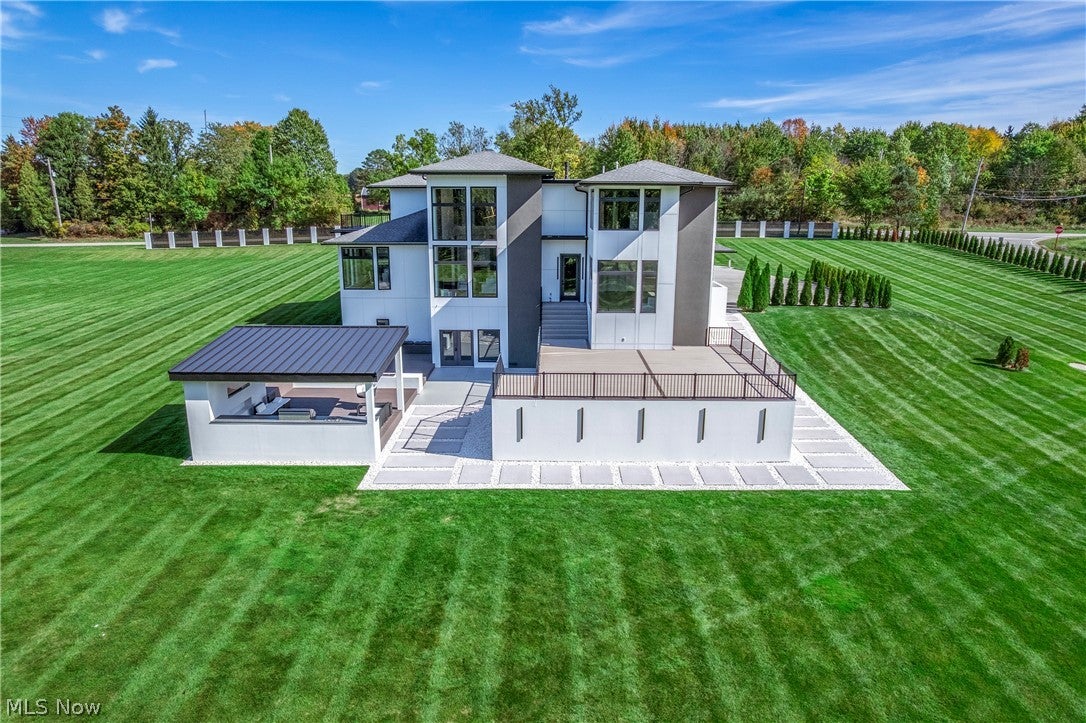 2200 W 130 Street