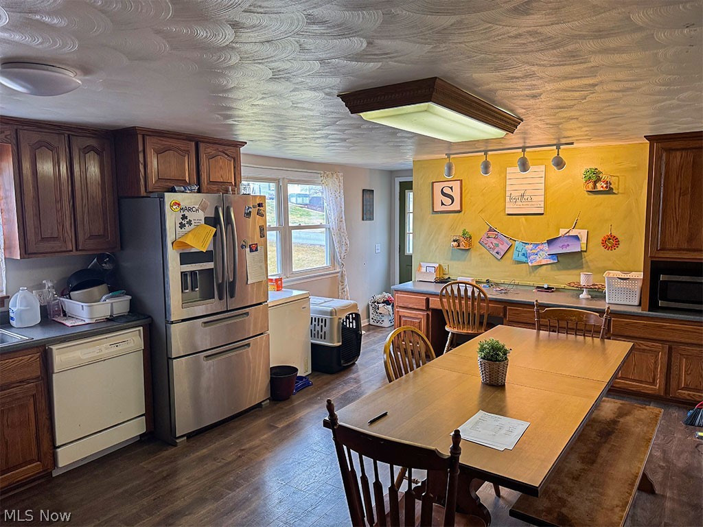 Bel-View - Residential