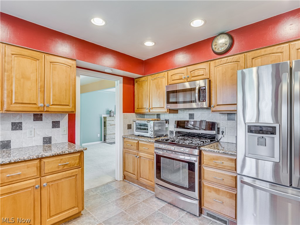 Silver Lake Highlands - Residential