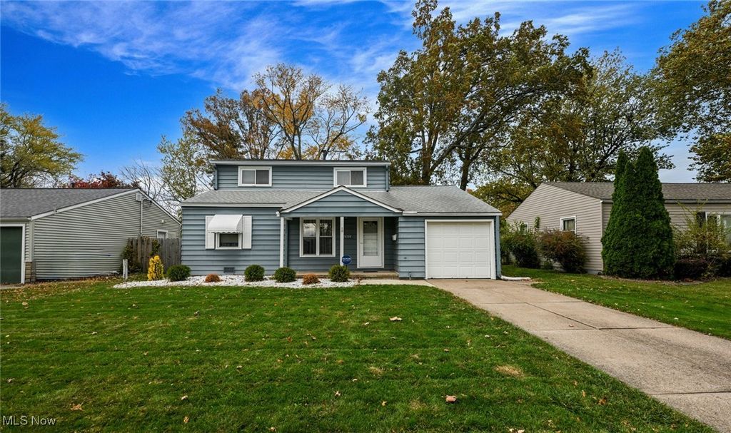 Photo of 14314 Ledgewood Avenue, Cleveland, OH 44111 (MLS # 5180846)