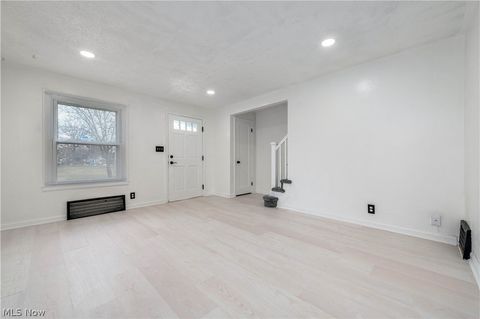 Tiny photo for 14121 Tuckahoe Avenue, Cleveland, OH 44111 (MLS # 5187282)