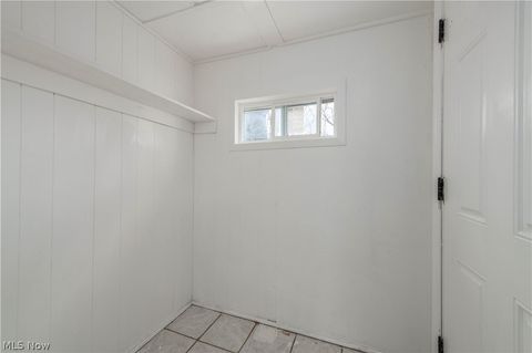 Tiny photo for 14121 Tuckahoe Avenue, Cleveland, OH 44111 (MLS # 5187282)
