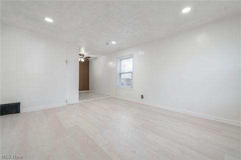 Tiny photo for 14121 Tuckahoe Avenue, Cleveland, OH 44111 (MLS # 5187282)