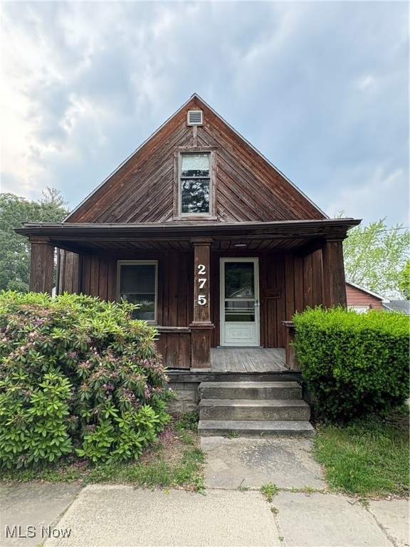 This home is a 10! Welcome to 275 Cornell ave, a fully updated 3-Bedroom, 2-Bath home with modern upgrades and classic charm. Enjoy brand-new HVAC, spacious living areas, and a 2-car garage on a deep lot. This home offers great functionality and style. Move in ready waiting for​​‌​​​​‌​‌​​​‌‌​​​‌‌‌​​‌​​‌‌​​​​ you!