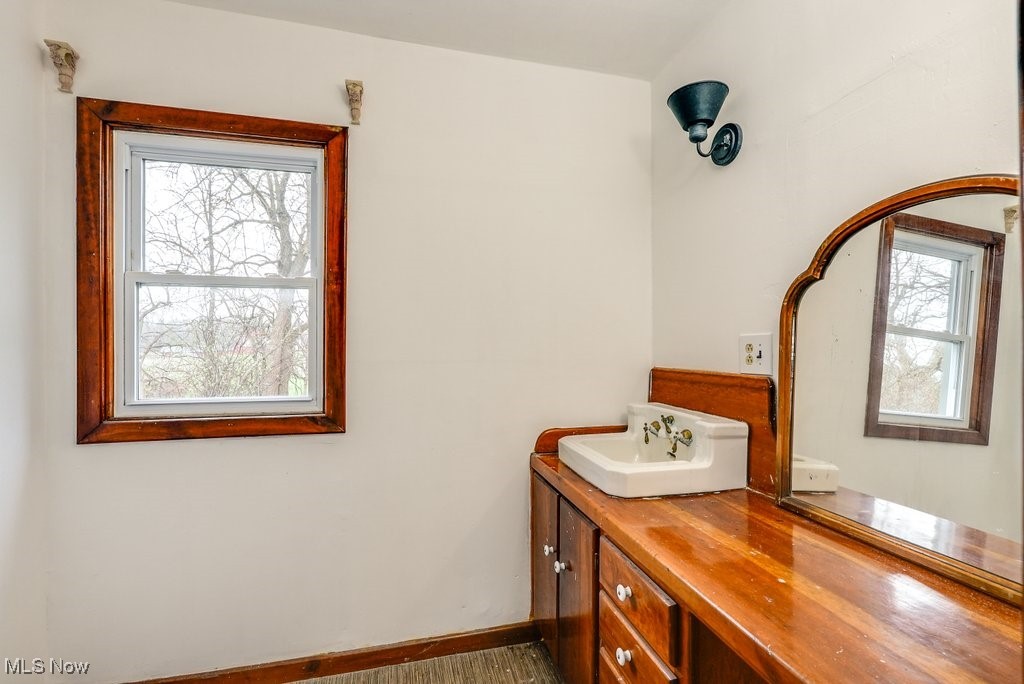 7504 Warner Road, Madison, Ohio image 28