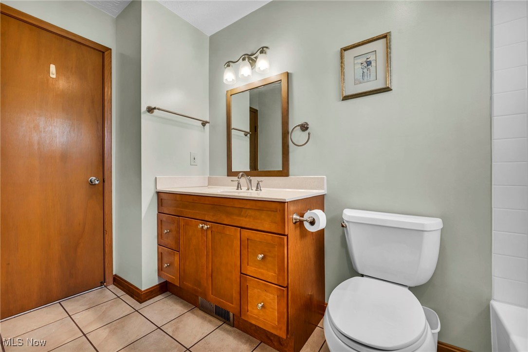 35970 Freed Court, Eastlake, Ohio image 25