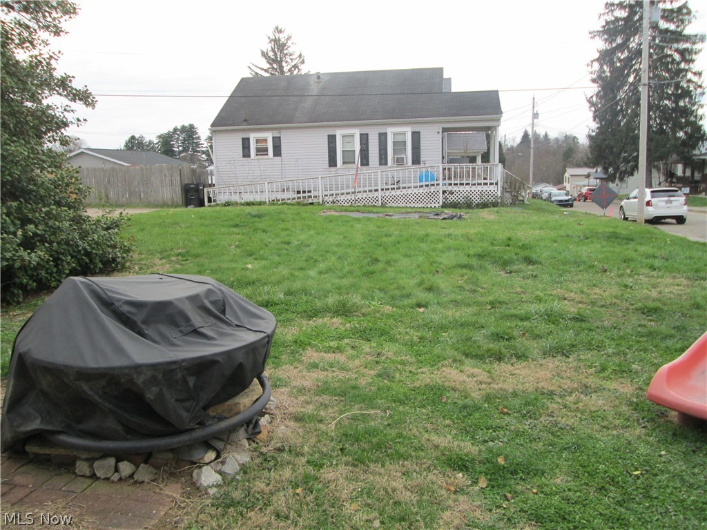 Sharon Heights - Residential