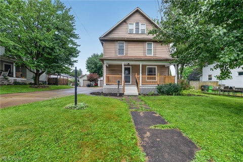 Homes For Sale - 1615 W Market Street<br/> Wayne County, Orrville, OH 44667