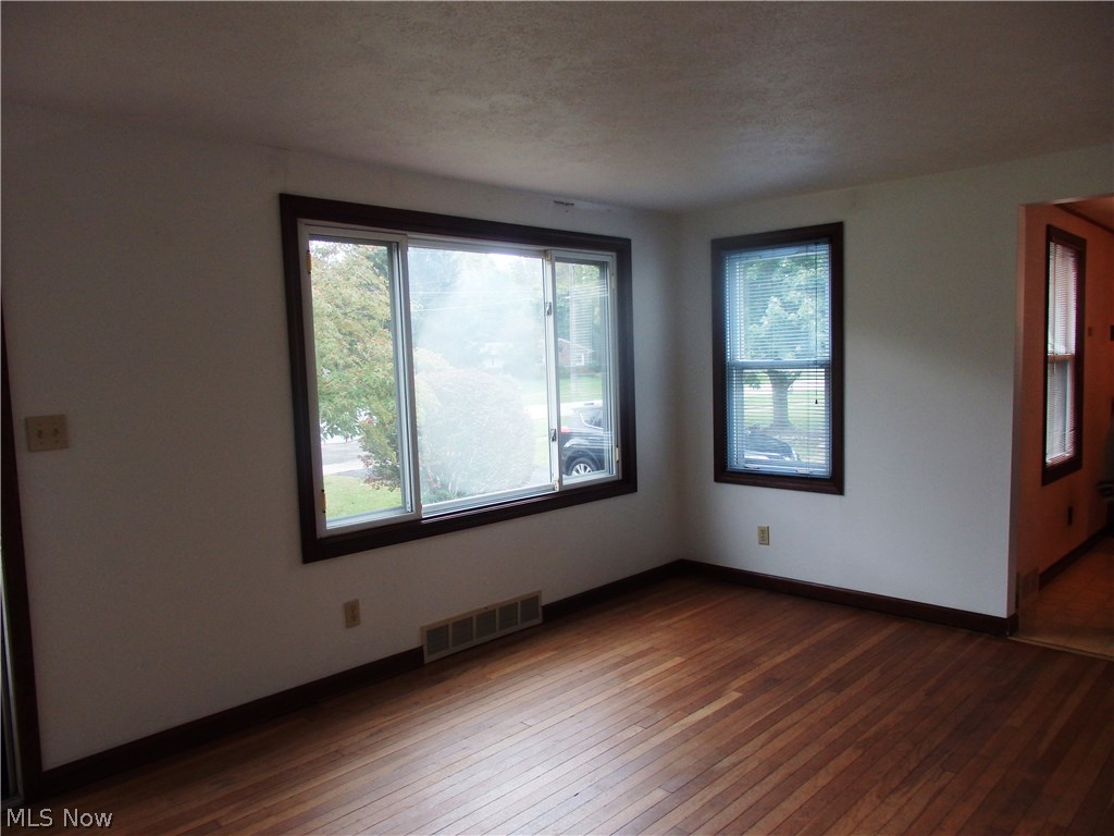 Mentor Foothill - Residential