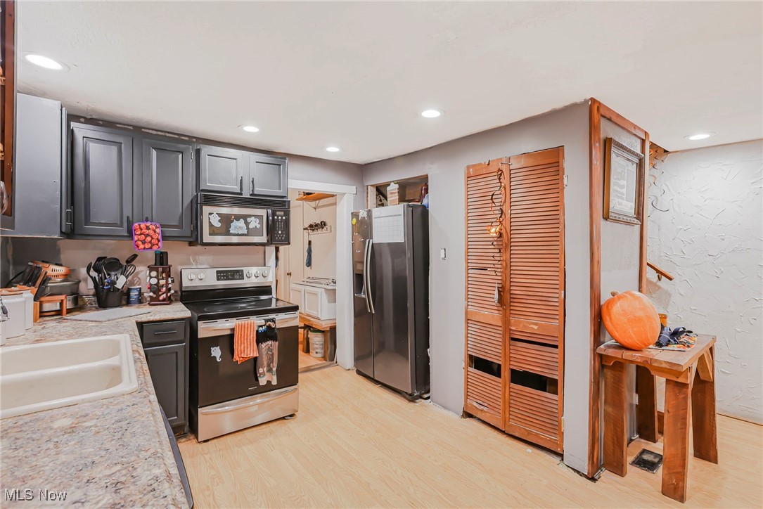 Property/Connie Lee Baisden - Residential