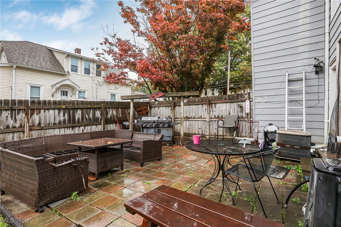 Property/Connie Lee Baisden - Residential