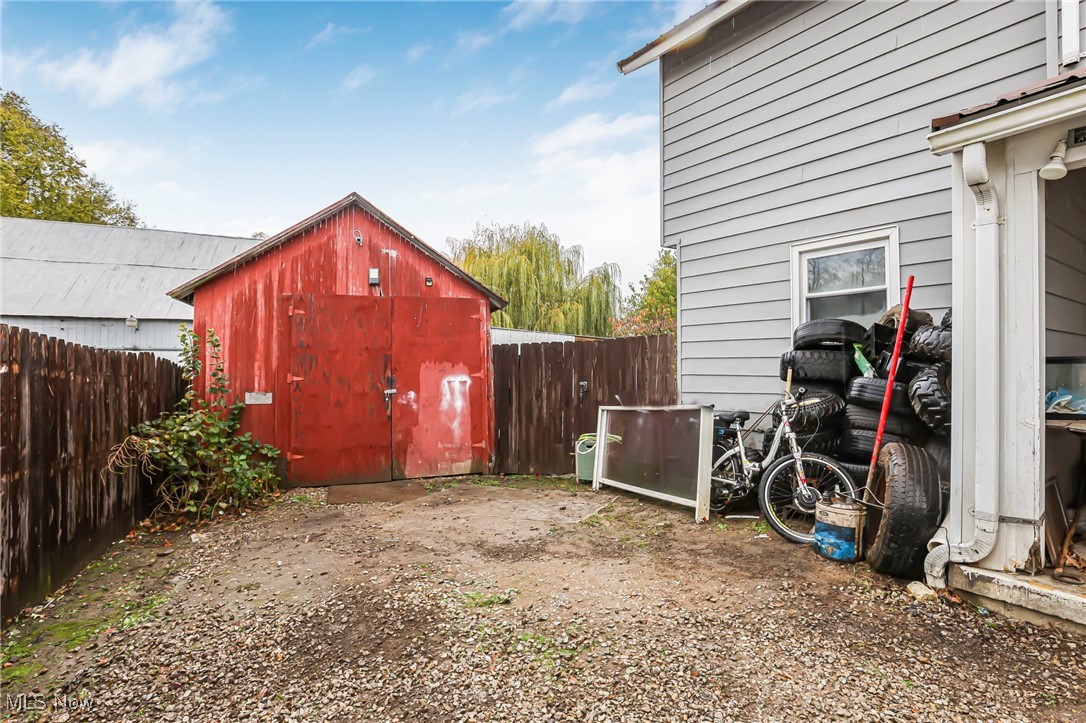 Property/Connie Lee Baisden - Residential