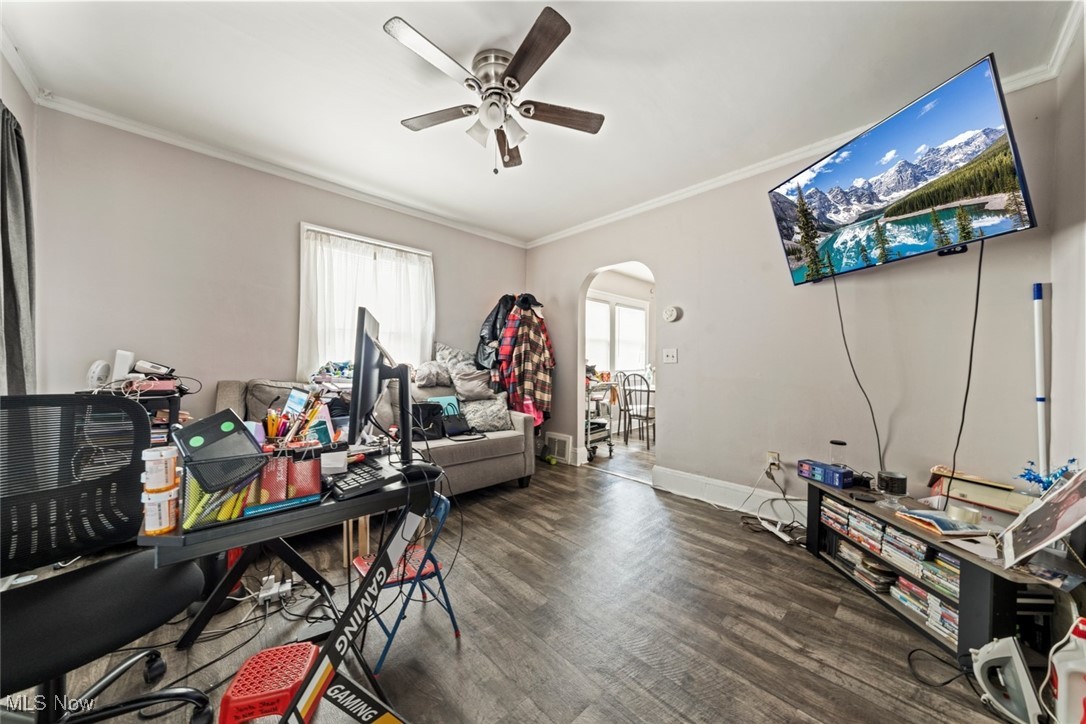 10609 Wadsworth Avenue