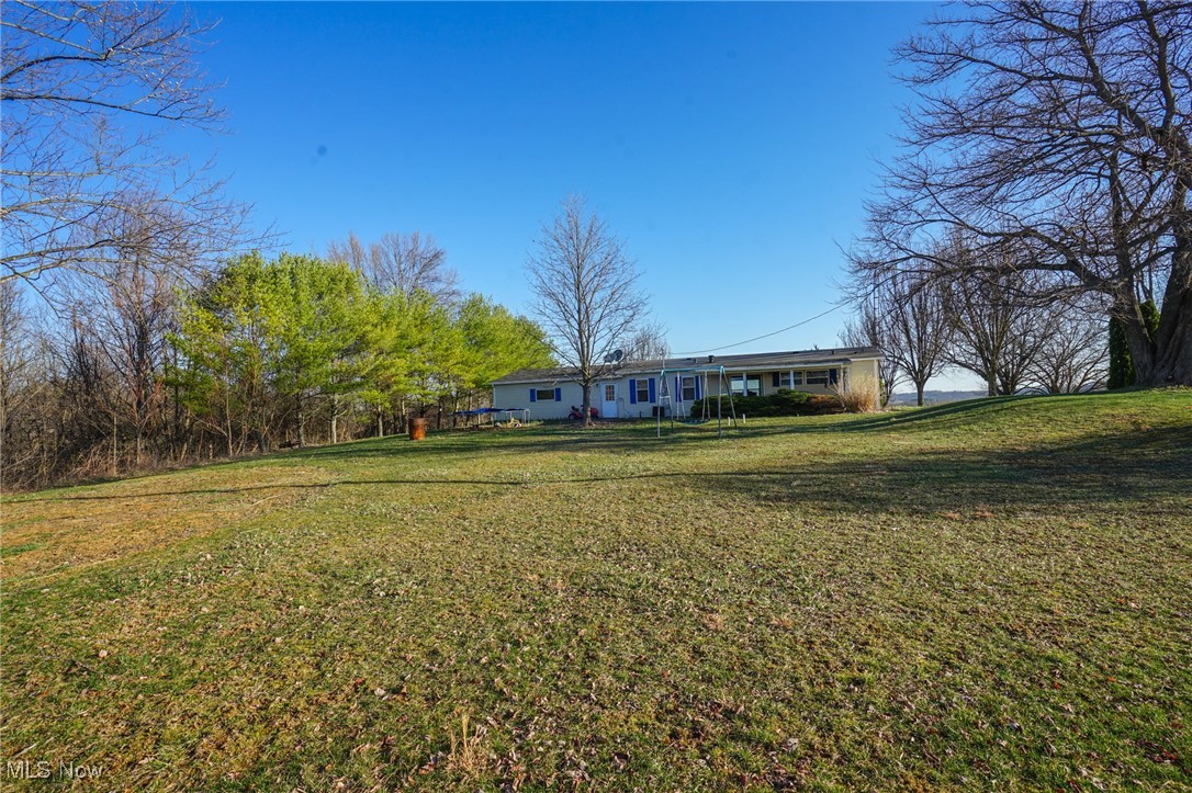 8672 Ridgeview Rd Rd, Chandlersville, Ohio image 5