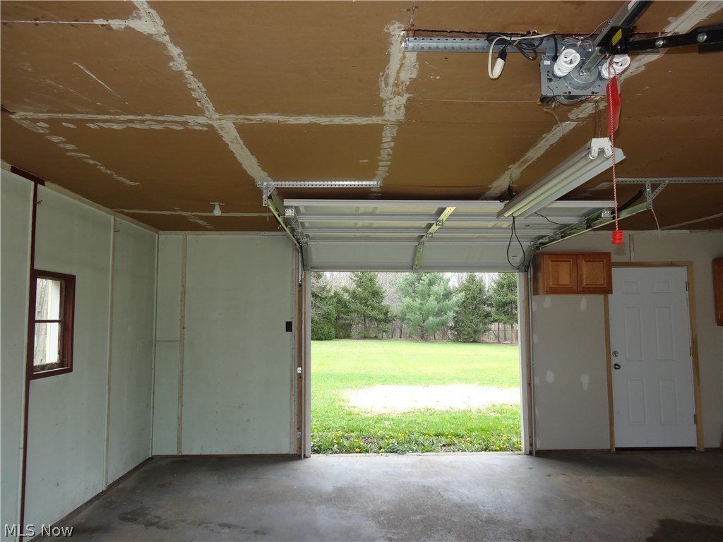 Emerman Corps Strongsville Su - Residential