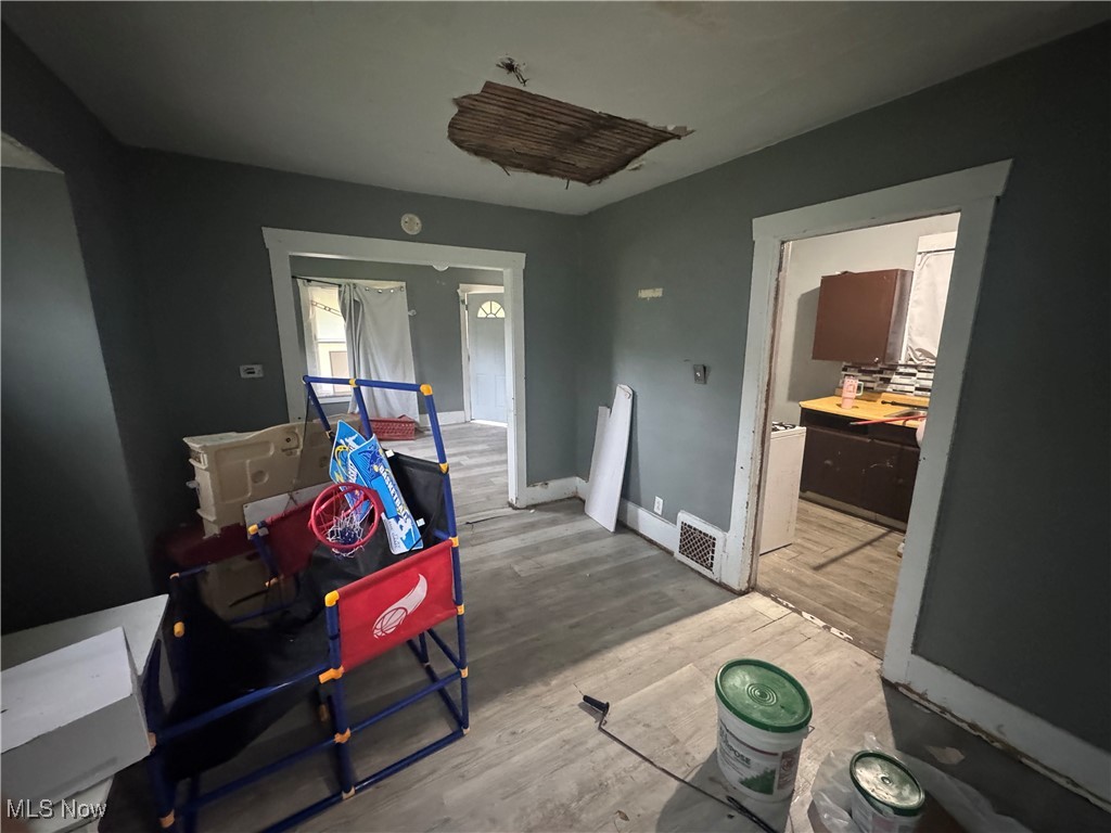 City/Youngstown - Residential