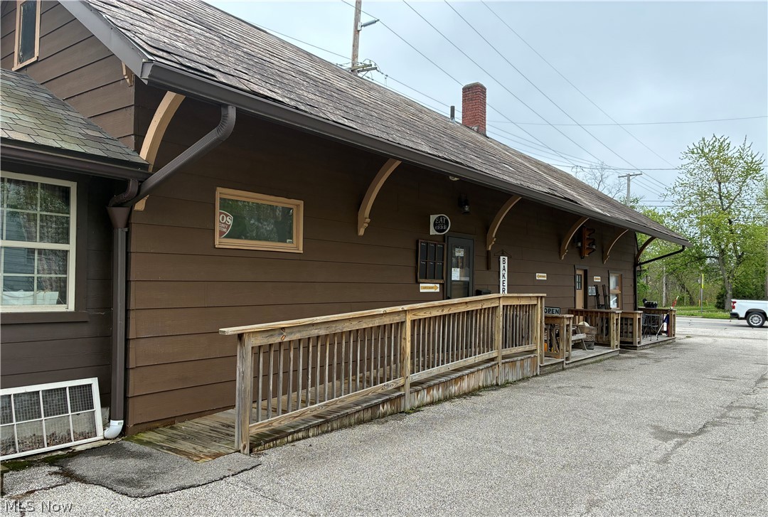75 E Broad Street